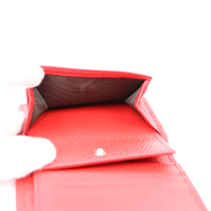 GUCCI(グッチ) 598207 A7M0G 6523 ソーホー 三つ折り コンパクト