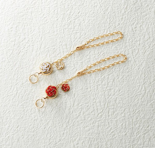 パワーストーン ストラップ 天然石 開運 お守り 水晶 / 水引細工「梅