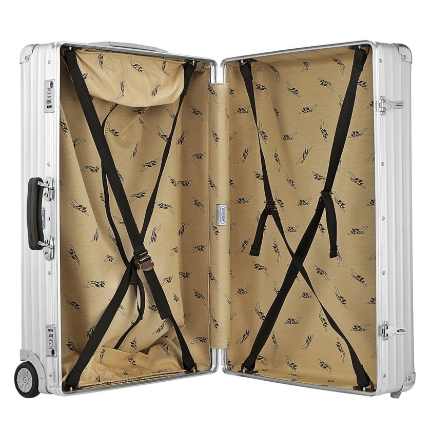 リモワ RIMOWA スーツケース キャリーケース 976.70.21.2 CLASSIC