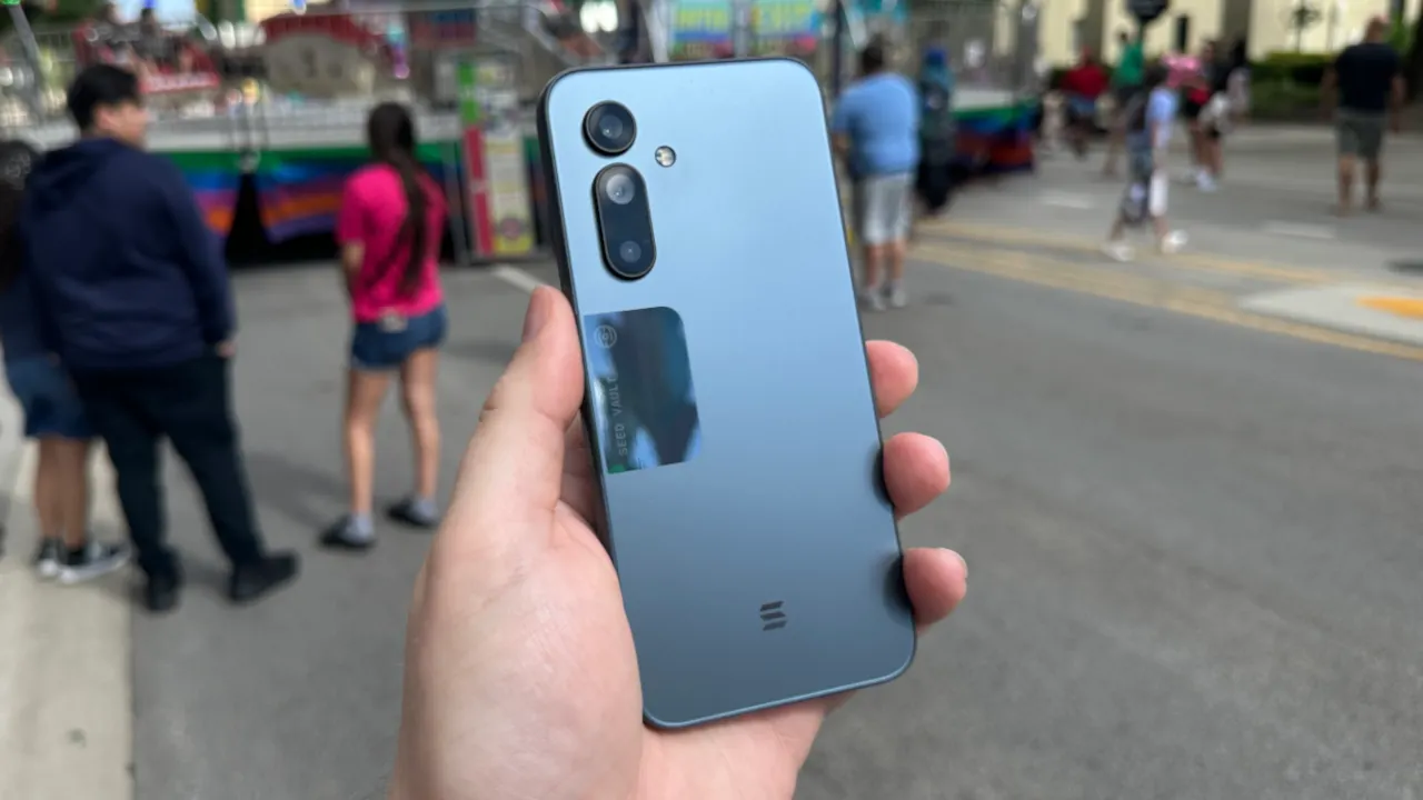 Solana Seeker Review: A More Measured Crypto Phone - Decrypt