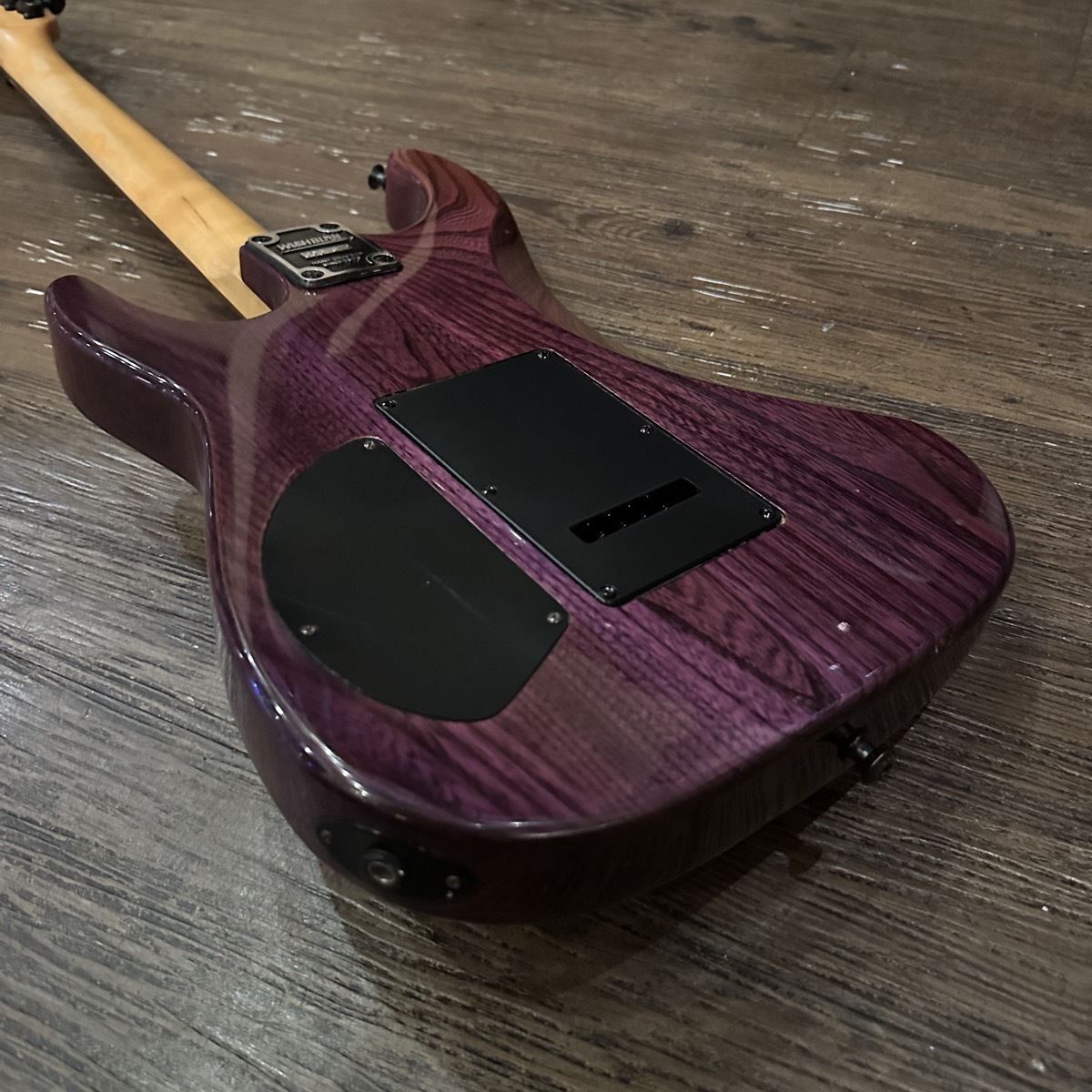 Washburn MG722 Stevie Salas Signature Model Electric Guitar（中古