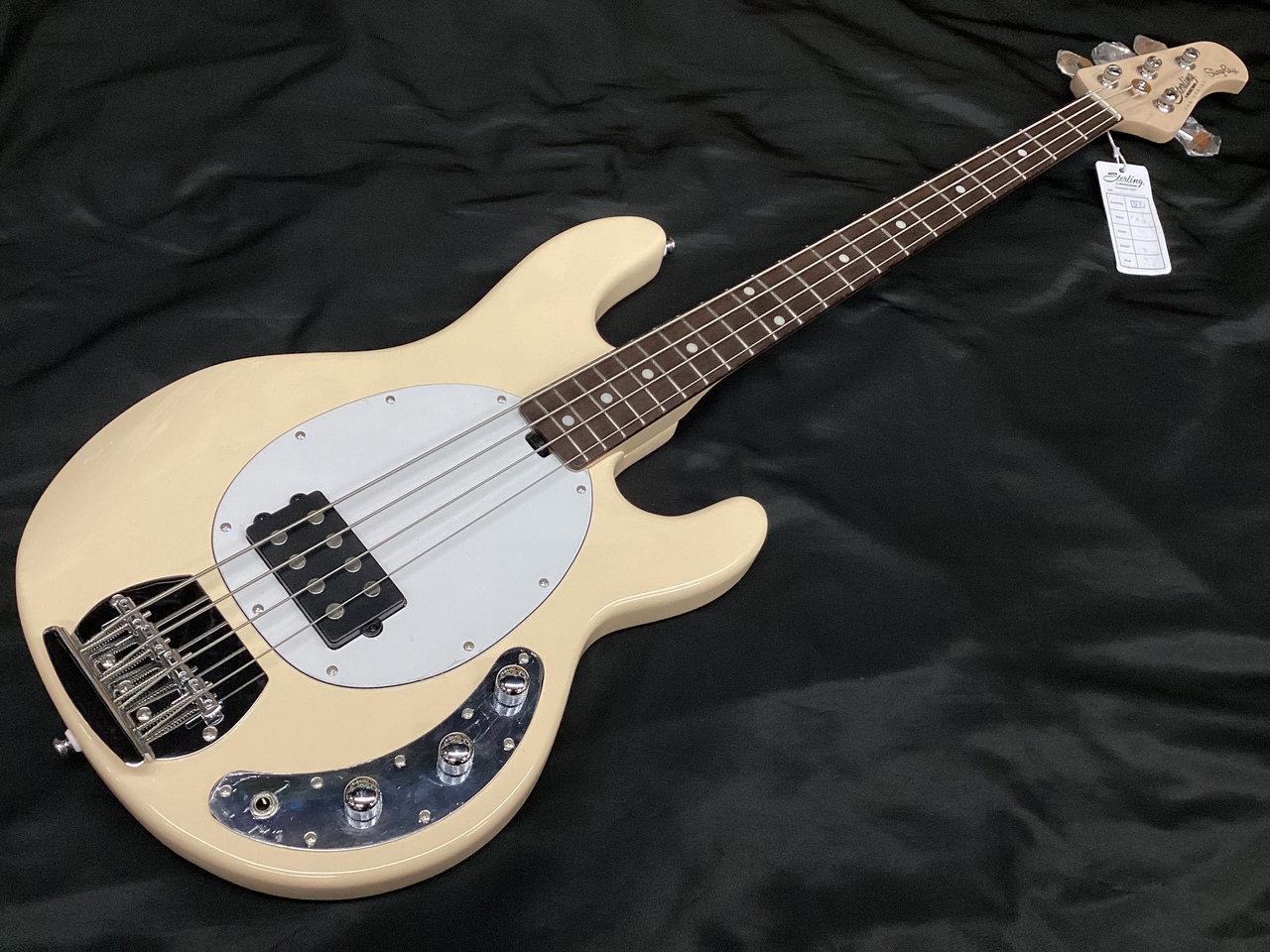 Sterlin by MusicMan RAY4 スティングレイ アクティブ StingRay Ray 4