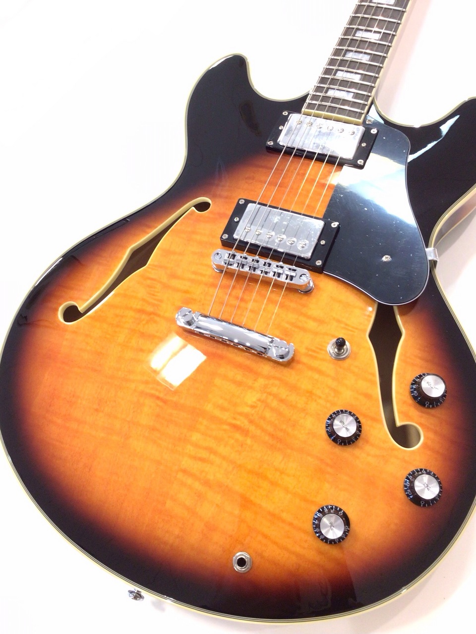 m*6様 サイアーラリーカールトンサンバースト セミホロウボディ