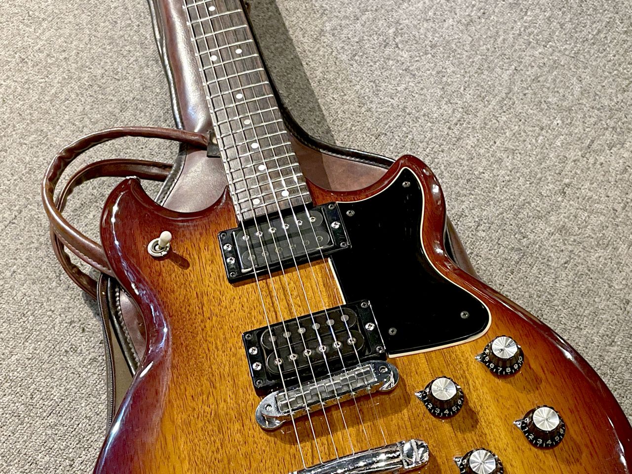 ギター YAMAHA SF500 Super Fighter YAMAHA SF500