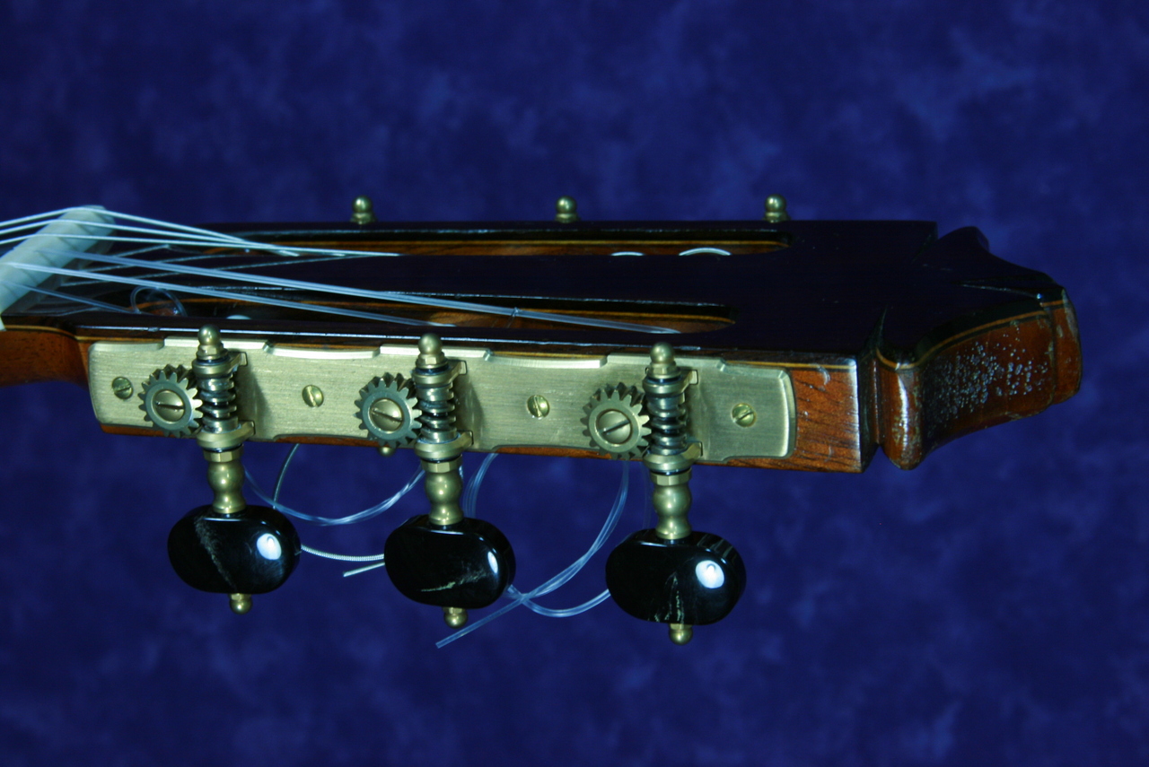 野辺正二 NO.30/630mm 杉/ハカランダ 1978年（中古）【楽器検索