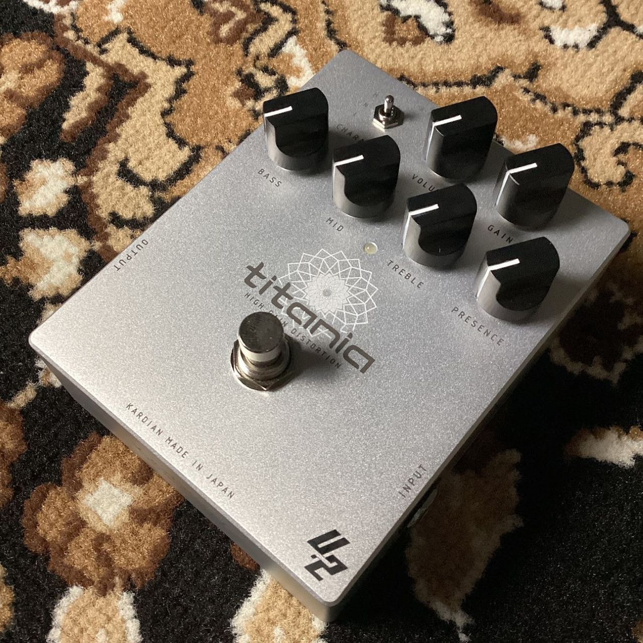 KarDiaN titania V2 ハイゲインディストーション KarDiaNから