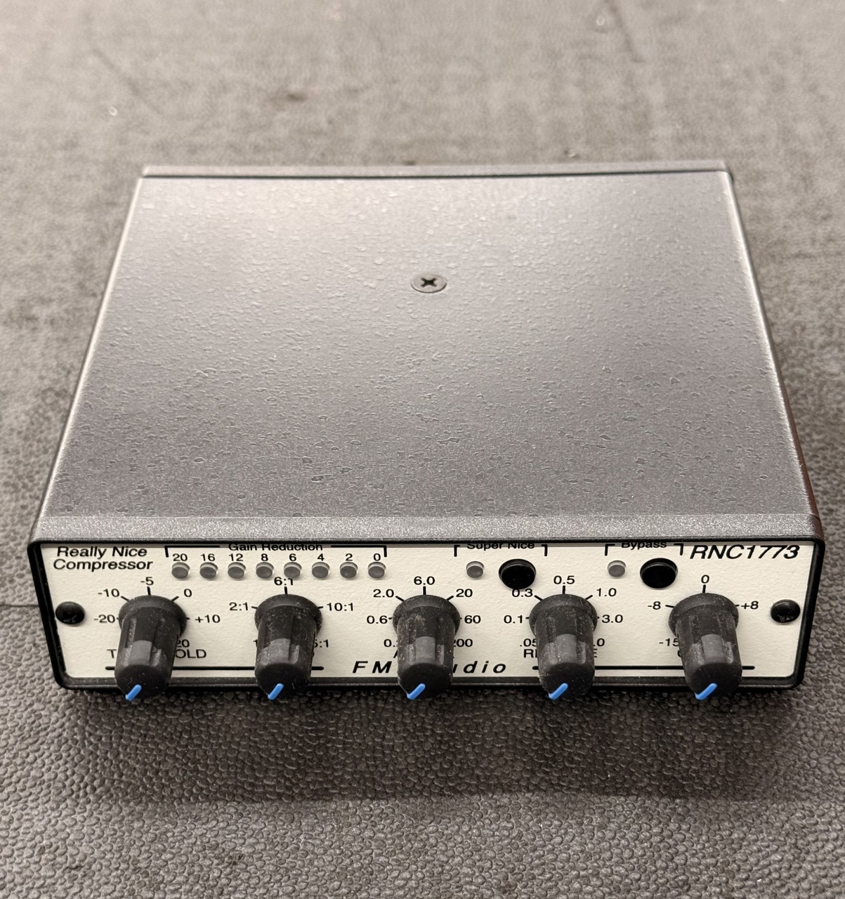 FMR Audio RNC1773 STREO COMPRESSOR（中古）【楽器検索デジマート】