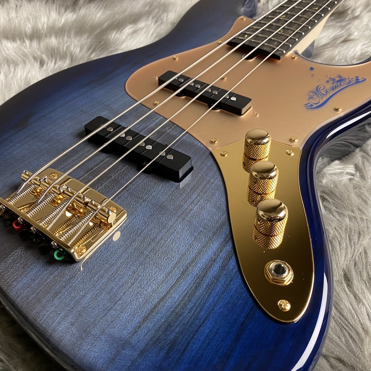 即購入歓迎】ずっと真夜中でいいのに。 コラボ楽器 シャモベース強