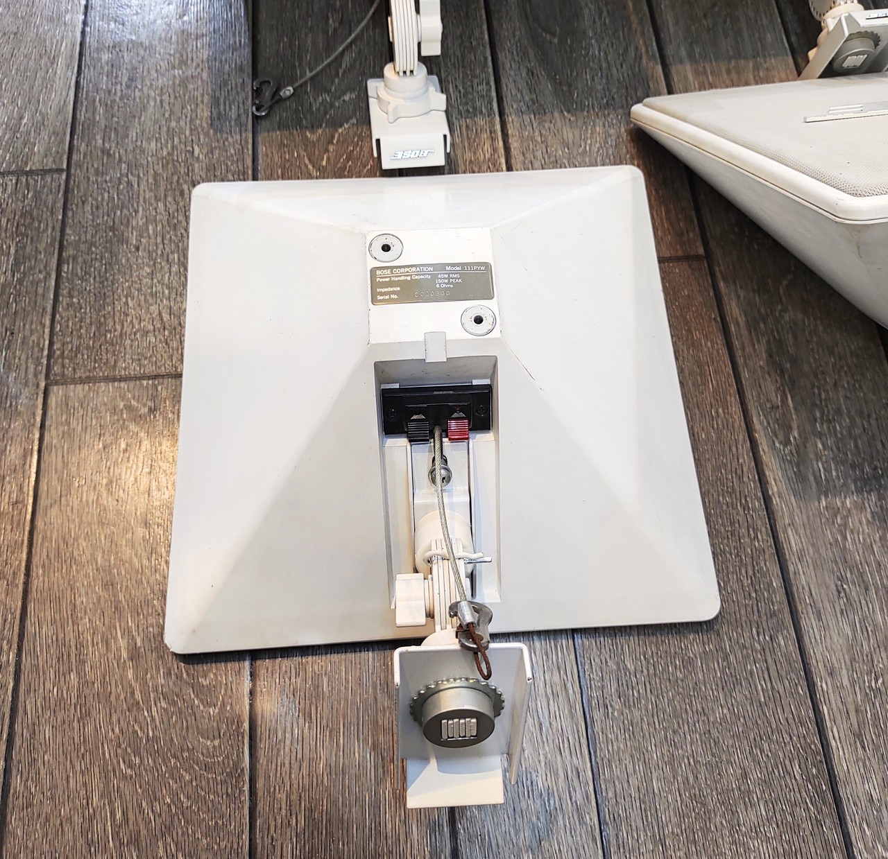 BOSEボーズ 111ADスピーカーシステム ペア シリアルNo.連番 BOSEボーズ