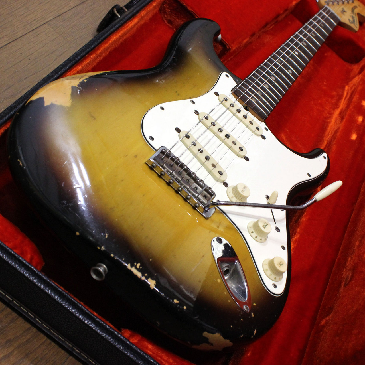 整備済⭐︎日本製ラージヘッド⭐︎Fender ストラト '60 整備済⭐︎日本