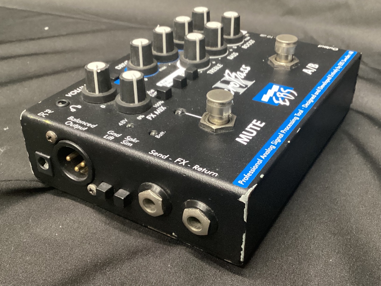 EBS MicroBass II Bass Preamp (2チャンネル切替式プリアンプ