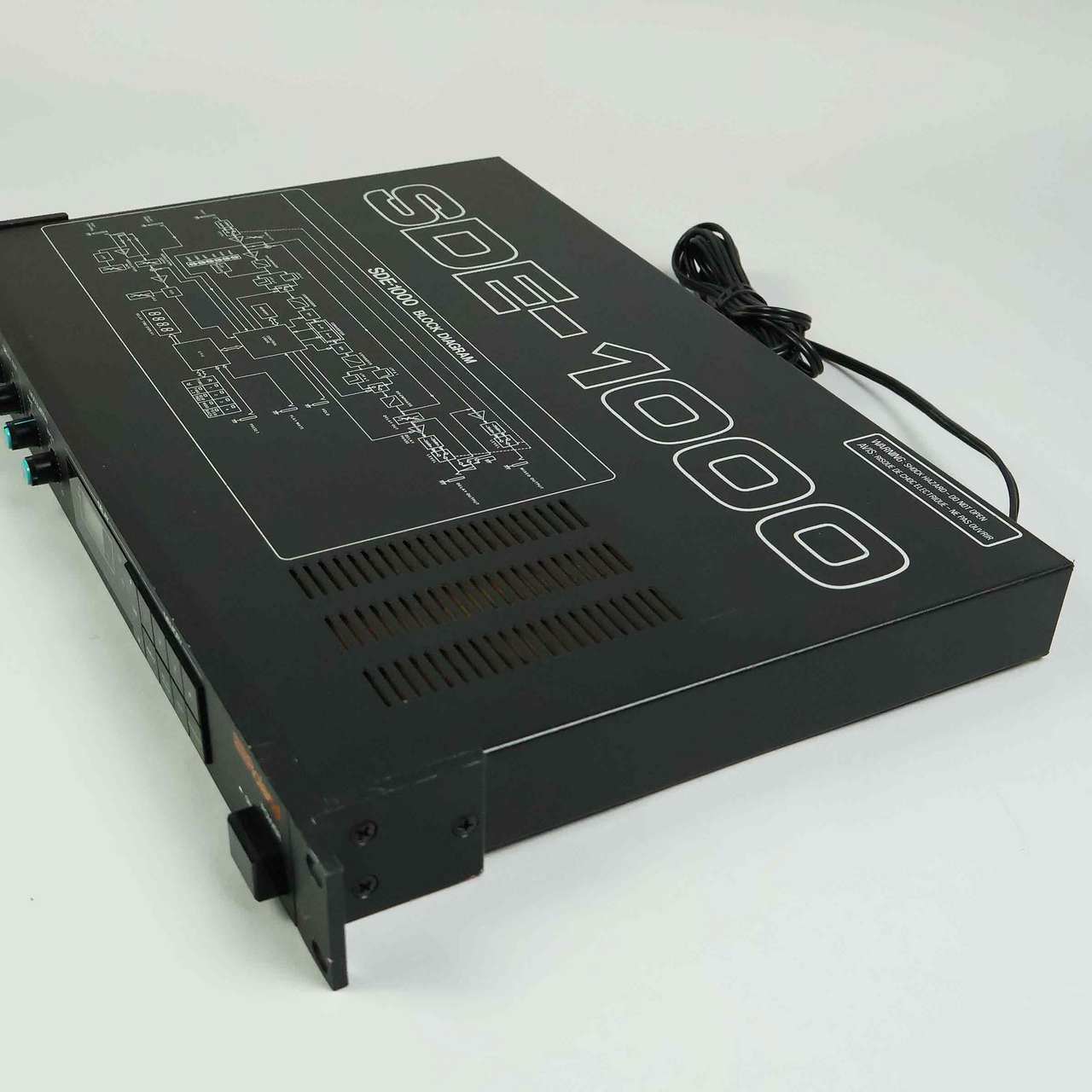 Roland DIGITAL DELAY SDE-1000 デジタルディレイ/ラックエフェクター