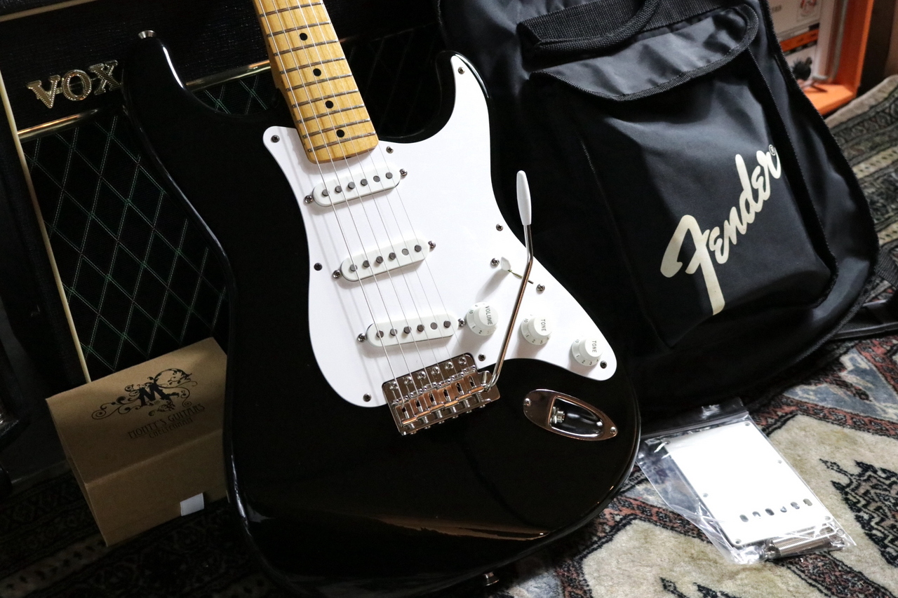 Fender Japan Stratocaster Black w/ Monty's Guitars '54