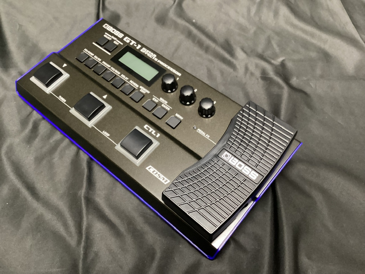 BOSS GT-1 Guitar Effects Processor (ボス GT1 ギター マルチ