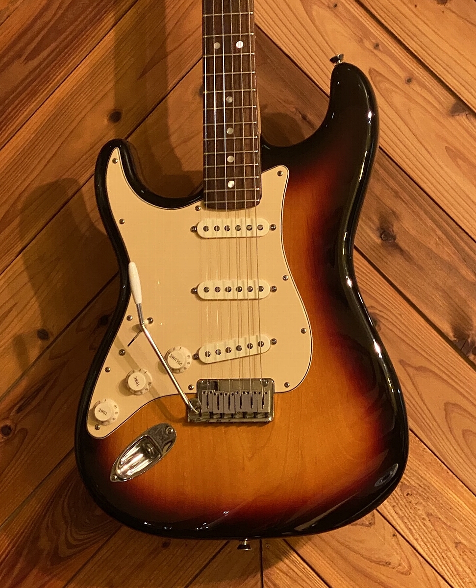 Fender 60th Diamond Anniversary American Stratocaster LEFT HANDED