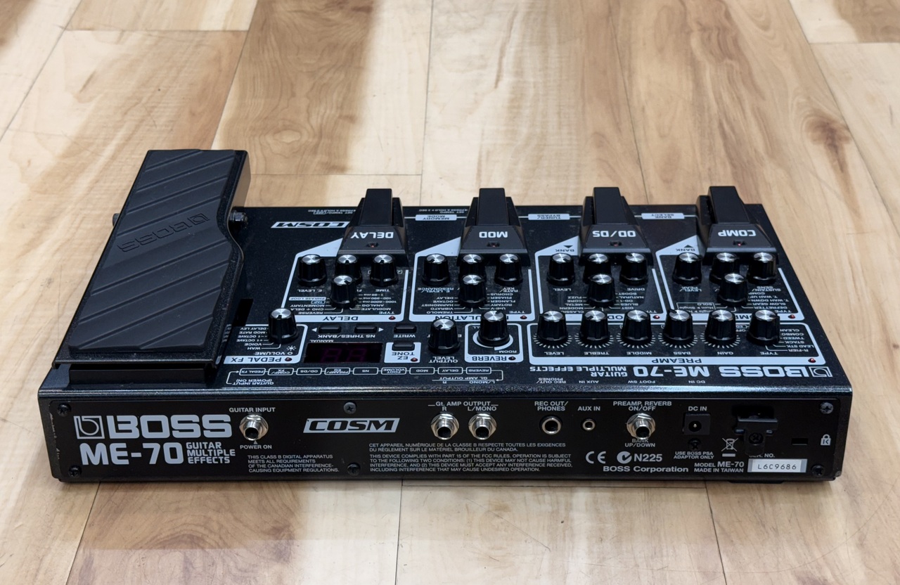 美品 BOSS ME-70 ボス マルチエフェクター アダプター付 Roland