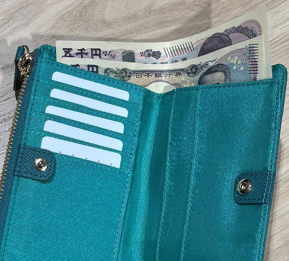 牛革ミドルウォレット 馬蹄チャーム付き 通販 - ディノス