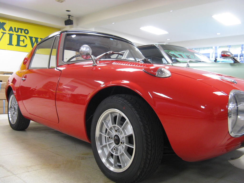 トヨタスポーツ800 (赤/黒ルーフ 白内装) No.31 箱付き トヨタスポーツ