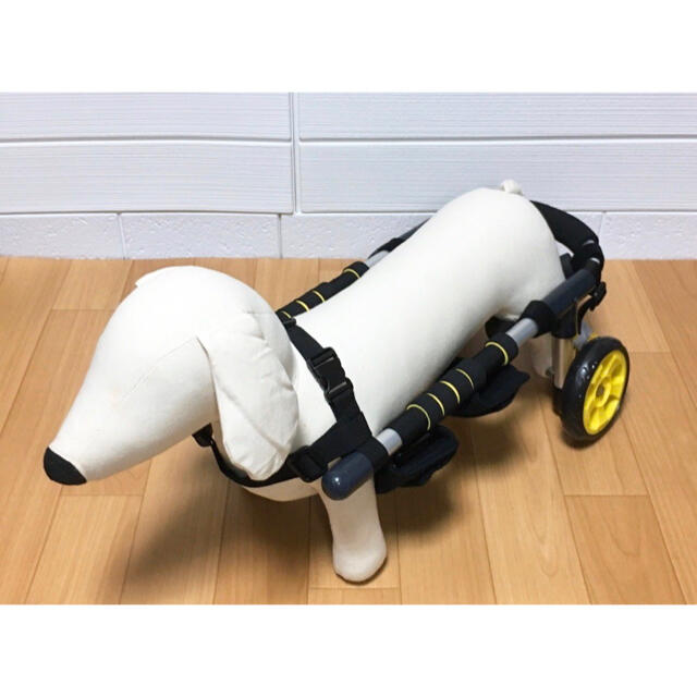 ○ミニチュアダックス○犬の車椅子 小型犬用2輪車いす ～8kg位 歩行