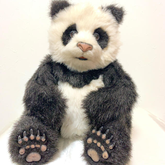 ファーリアル パンダ 2004 稼働品 ハズブロ ぬいぐるみの通販 by
