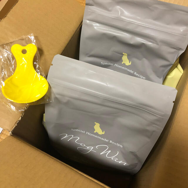 モグワンドッグフード 1.8kg 3袋セット（未開封2袋・開封未使用1袋