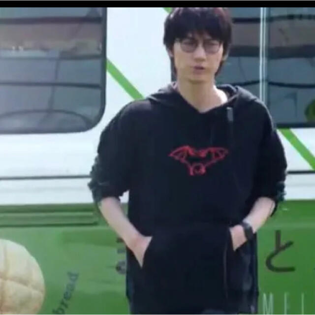 年内お値下げ】新品未使用 米津玄師 こうもりパーカー 綾野剛着用の