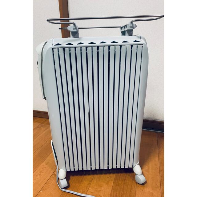 DeLonghi - ☆美品☆ デロンギ オイルラジエーターヒーター D081569EFS