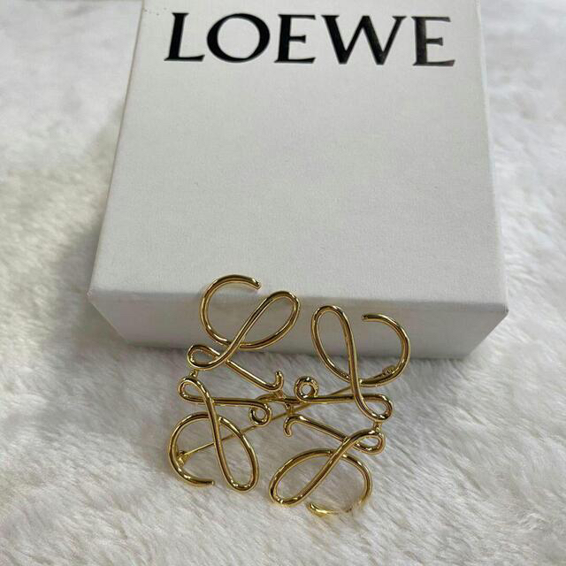 LOEWE ブローチ正規品 ロエベ ブローチ 偽物 見分け方◇Anagram