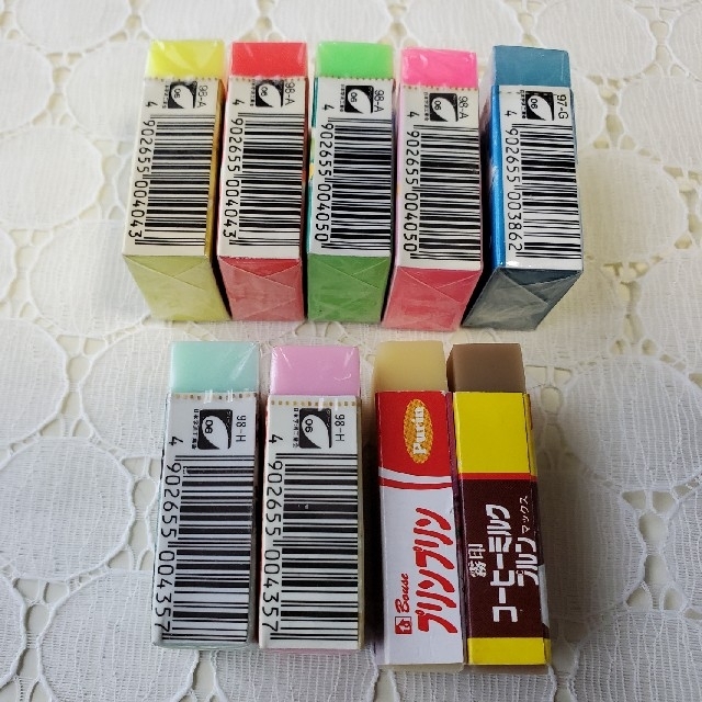 懐かしのレトロ消しゴムセットの通販 by yukisan｜ラクマ