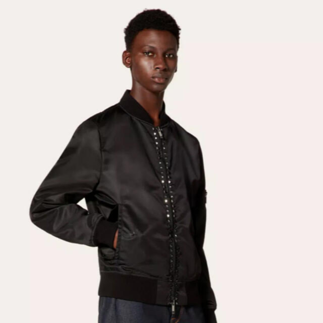 VALENTINO - VALENTINO ロックスタッズ アンタイトルド ボンバー