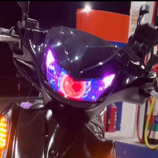 アドレスv125g 虹ダークデビルアイカプラー付き