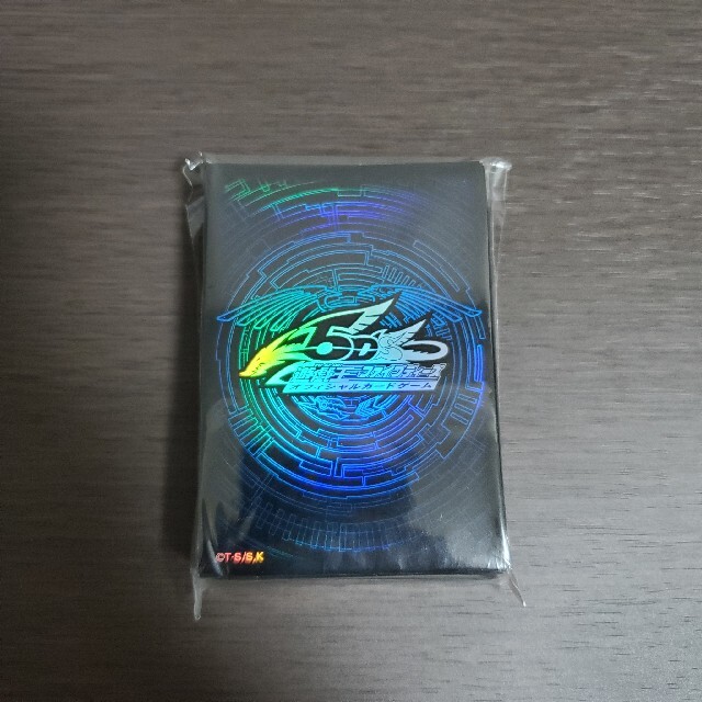 遊戯王 スリーブ 竜の紋章 青 未開封 デュエルディスク プロテクター
