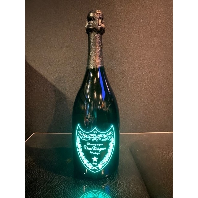 Dom Pérignon - 《光るシャンパン》ドン・ペリニヨン ルミナス 750㎖の