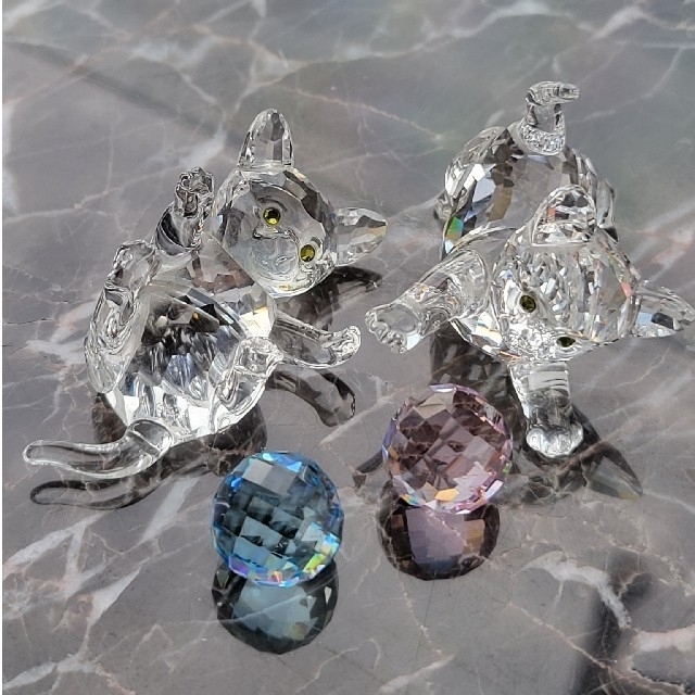 レアSWAROVSKI スワロフスキー キャット ブローチ クリアストーン 猫