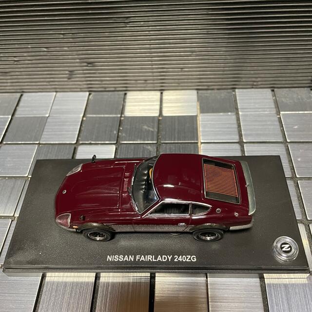新品未展示品 京商 1/43 日産 フェアレディ240ZG マルーンの通販 by
