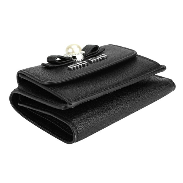 MIU MIU - 新品 ミュウミュウ MIU MIU 3つ折り財布 マドラス パール