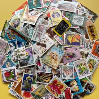 使用済み海外切手 大量1000枚以上の通販 by みこ's shop｜ラクマ