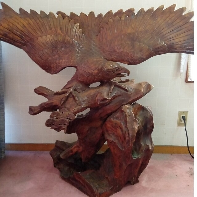 鷲木彫り超特大※引取限定骨董彫刻置物