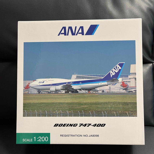NH20034 1:200 ANA BOEING 747-400