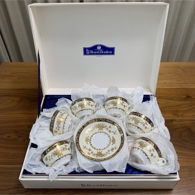 ミントン MINTON ダイナスティ ティーカップ＆ソーサーP-3 ミントン