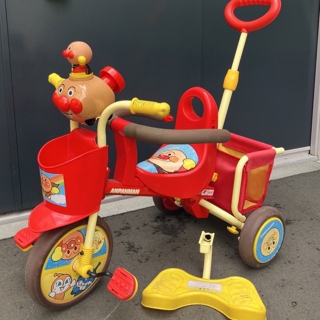 アンパンマン - アンパンマン 三輪車 わくわくアンパンマンごうピース