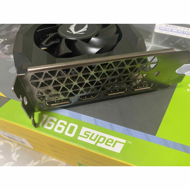 ZOTAC GTX 1660 SUPER 中古の通販 by みっちー's shop｜ラクマ
