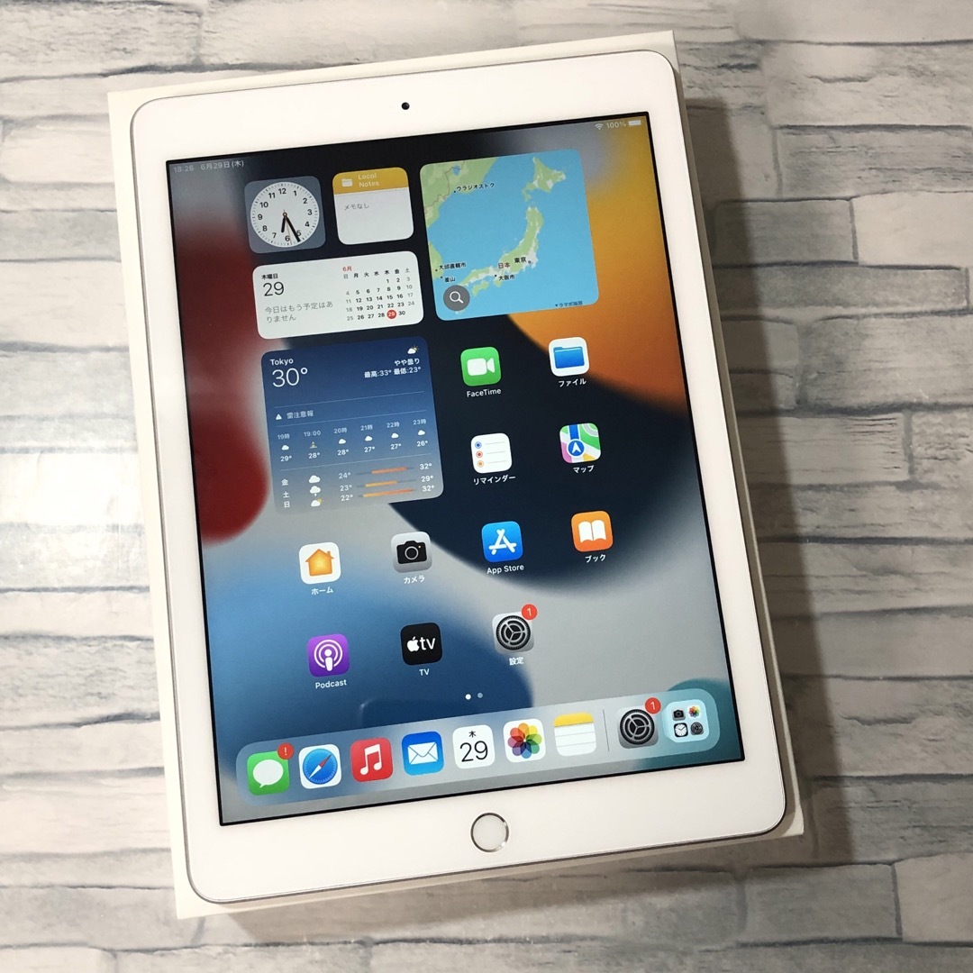 第6世代 iPad 32GB wifiモデル 付属品完備 管理番号：0931