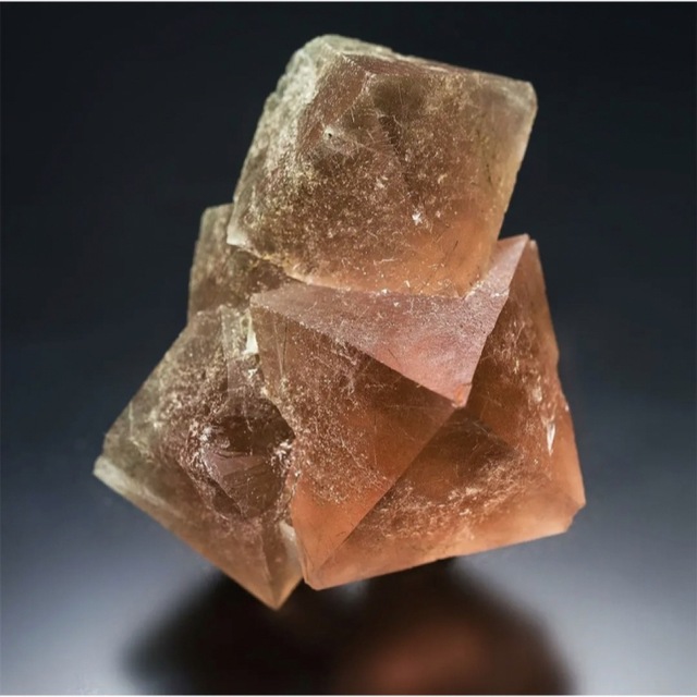 内モンゴル ピンクフローライト DA-904 天然石 原石 鉱物標本 鉱石 蛍