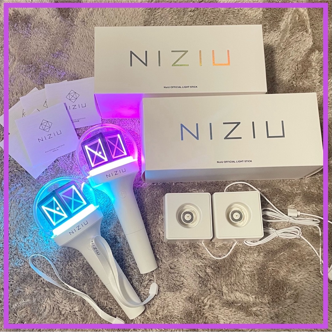☆ペンライト有☆【NiziU公式グッズ まとめ売りセット】 NIZOO LIGHT