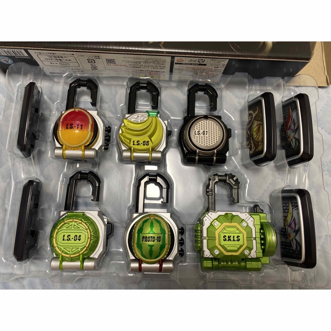 セール中 最終値下げ！CSM戦極ドライバー&CSMロックシードセット CSM戦