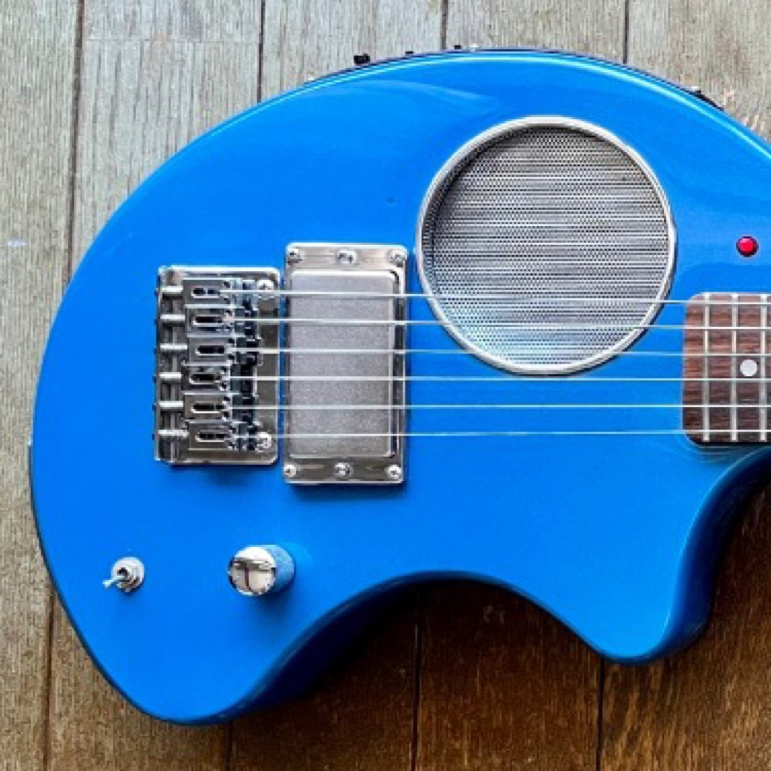 DEGI-ZO☆エフェクター アンプ内蔵音出しOK☆