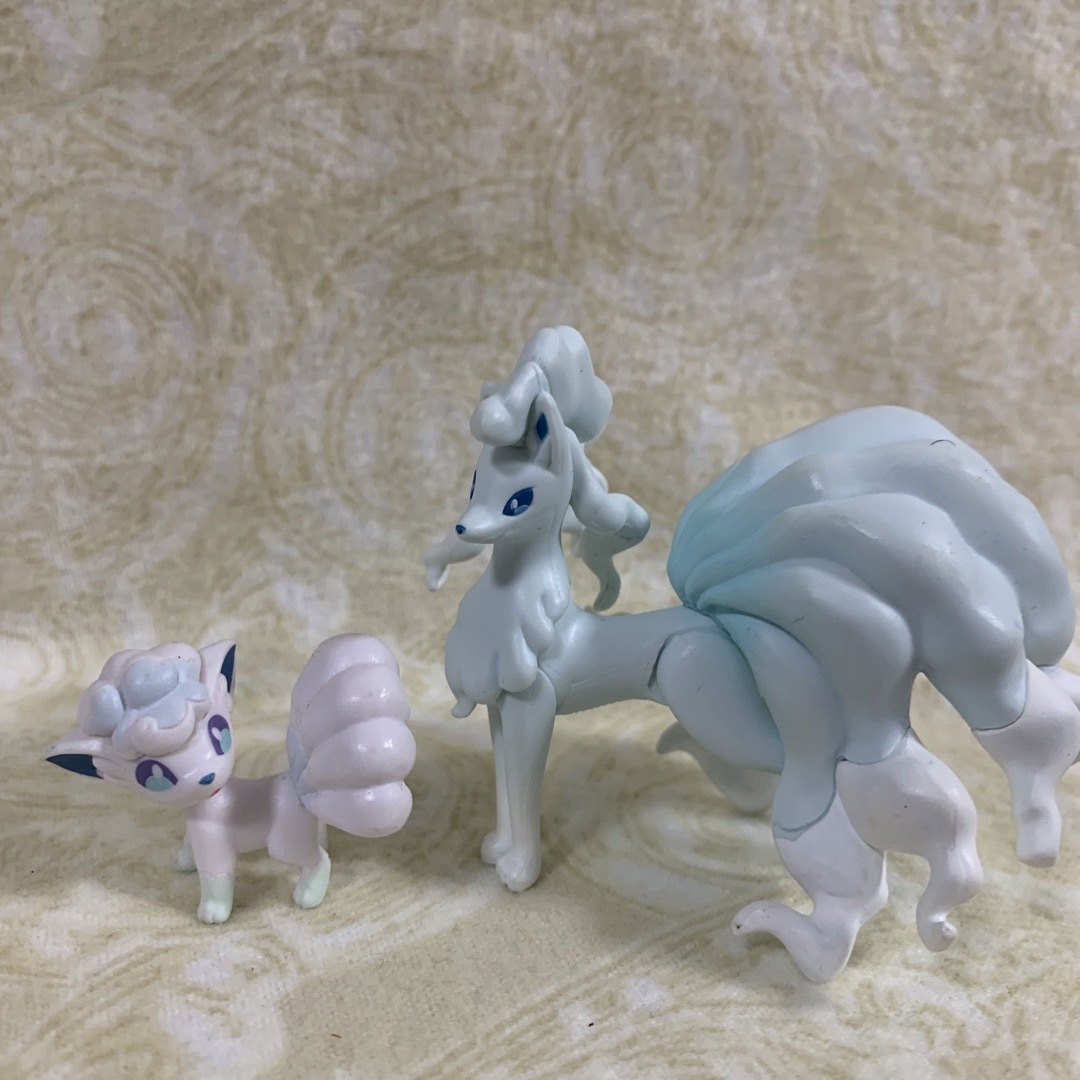 ポケモン フィギュア モンコレ キュウコン アローラの通販 by まねこ's