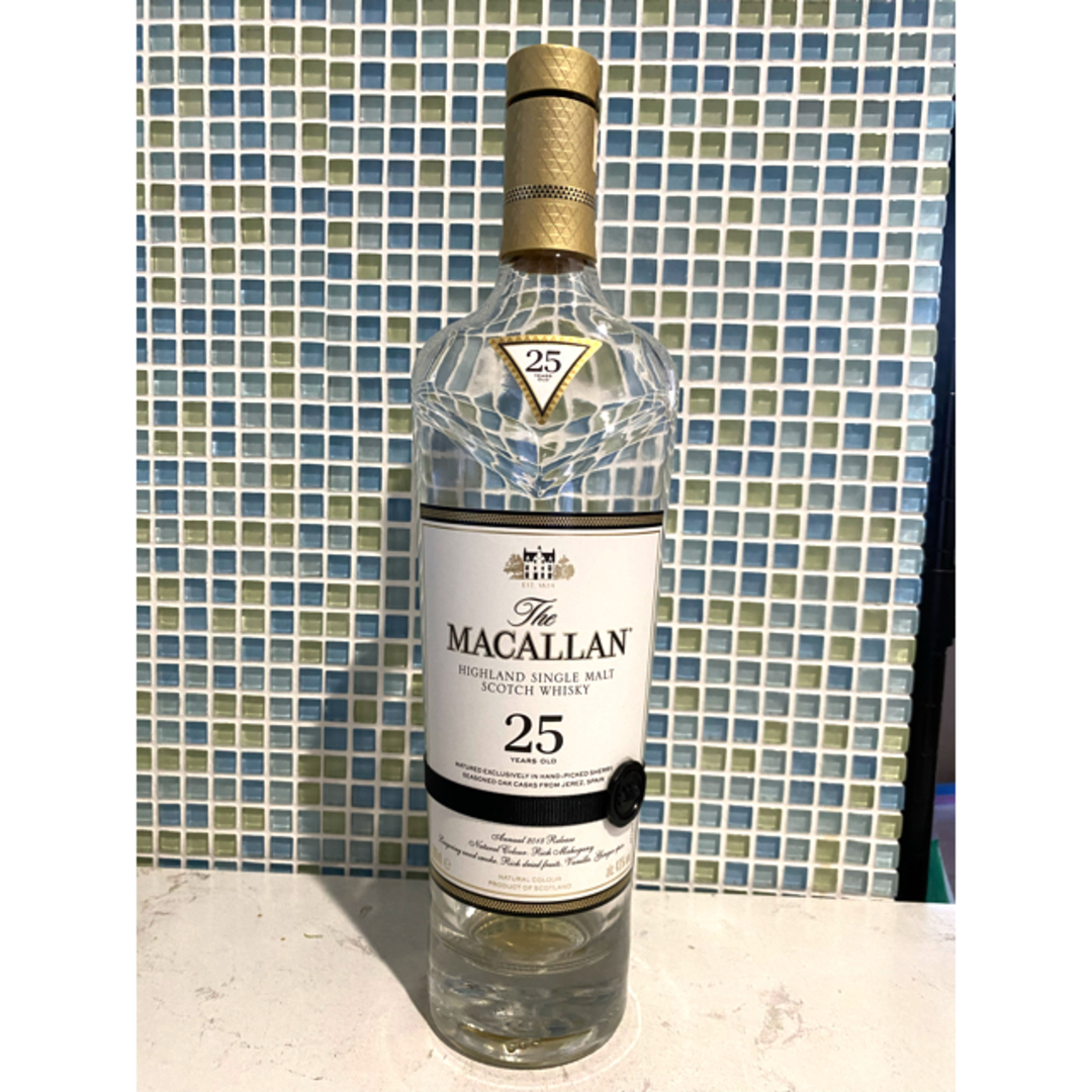 マッカラン25年 空瓶