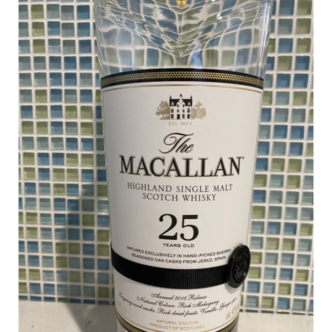 マッカラン25年 空瓶